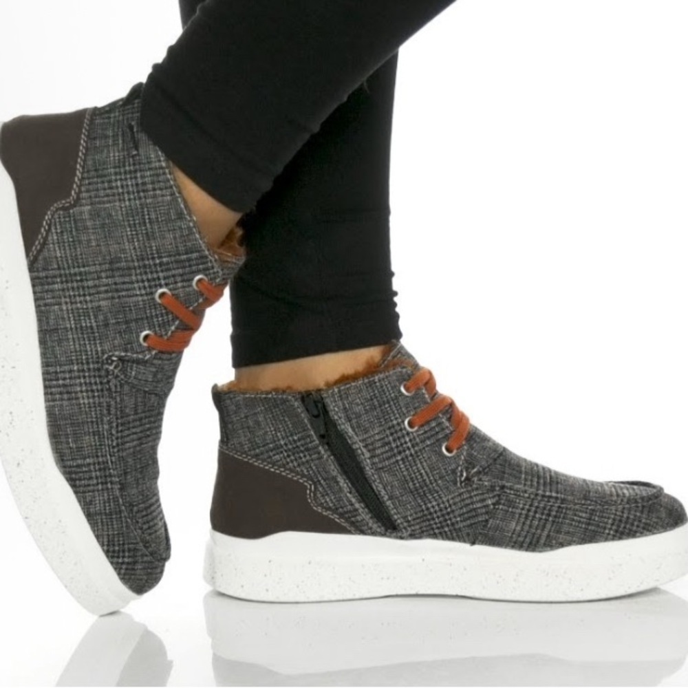 Romika Women’s Helsinki 02 Waterproof Plaid Sneaker Boots W 9/40